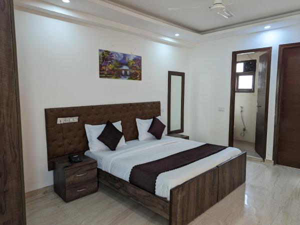 Flotel Residency Nearby Qutub Minar : photo 1 de la chambre chambre double deluxe (2 adultes + 1 enfant)