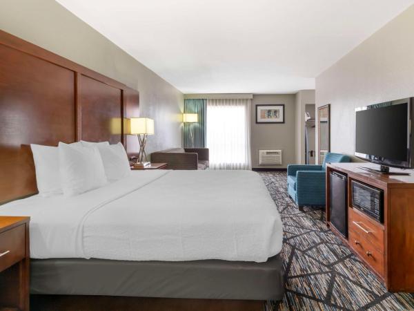 Best Western near Lackland AFB Sea World : photo 2 de la chambre chambre lit king-size affaires - non-fumeurs