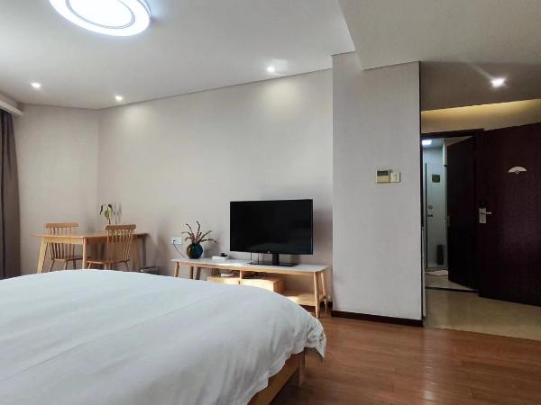 East King Business Hotel (West Lake store, Hangzhou) : photo 3 de la chambre suite avec vue sur lac