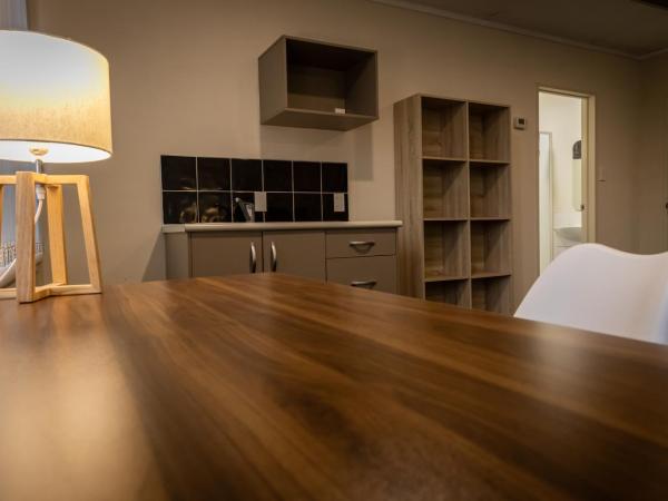 Choice Backpackers : photo 6 de la chambre chambre quadruple avec salle de bains privative