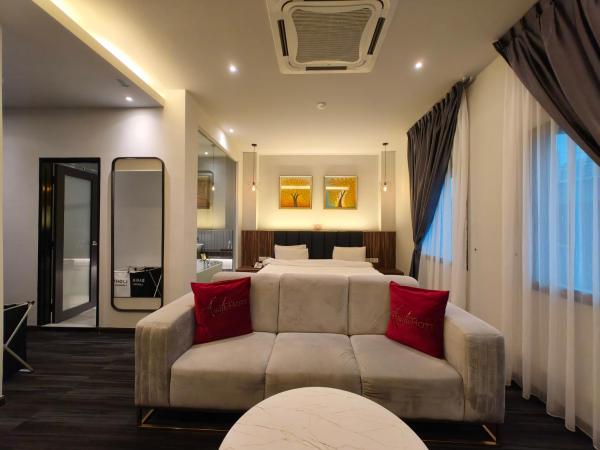 Asiatic Hotel : photo 7 de la chambre chambre lit king-size avec baignoire spa