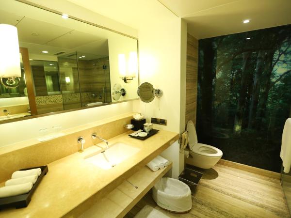 ITC Gardenia, a Luxury Collection Hotel, Bengaluru : photo 2 de la chambre towers room, guest room, 1 queen