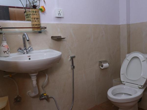 Himalaya Inn : photo 6 de la chambre chambre simple avec salle de bains extérieure privative