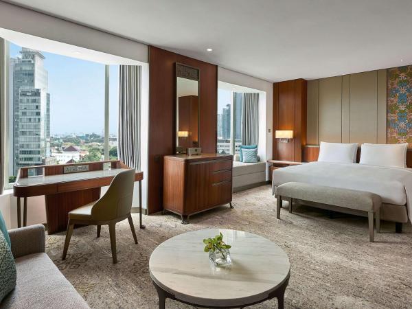 Grand Hyatt Jakarta : photo 3 de la chambre chambre lit king-size - vue sur ville