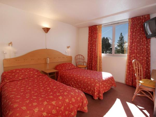 Hotel Adret : photo 3 de la chambre chambre double/lits jumeaux