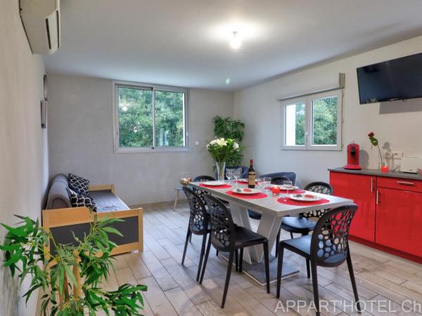 Appart hotel Cholet Carteron : photo 5 de la chambre appartement 3 chambres