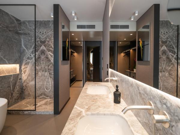 DUPARC Contemporary Suites : photo 9 de la chambre suite junior avec terrasse