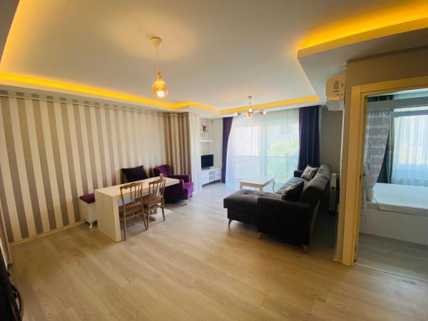 Royal Loft Suit : photo 6 de la chambre appartement - vue sur piscine