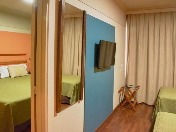 Hotel Raices Aconcagua : photo 1 de la chambre chambre quadruple standard