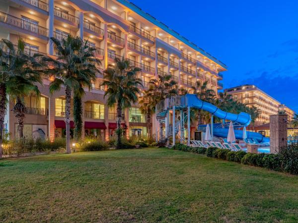 SUN HEAVEN FAMILY & SPA : photo 4 de la chambre chambre familiale