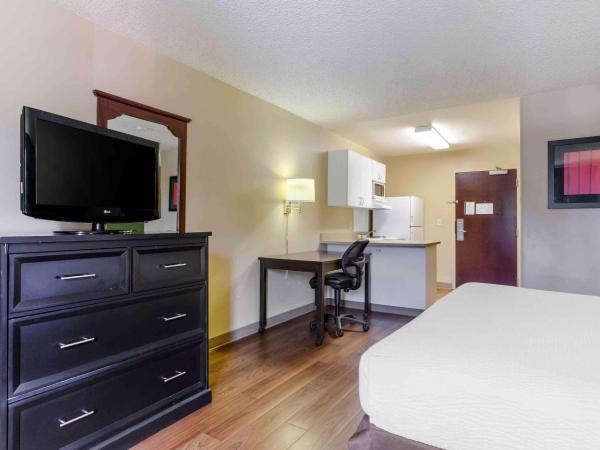 Extended Stay America Suites - Phoenix - Airport : photo 3 de la chambre studio lit king-size - non-fumeurs