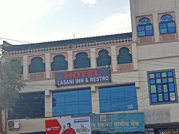 Hotel Lasani Inn : photo 1 de la chambre chambre double deluxe (2 adultes + 1 enfant)