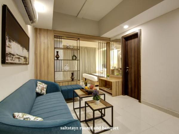 Saltstayz Premier Executive Serviced Apartment - Golf Course Extension Road : photo 7 de la chambre appartement avec balcon