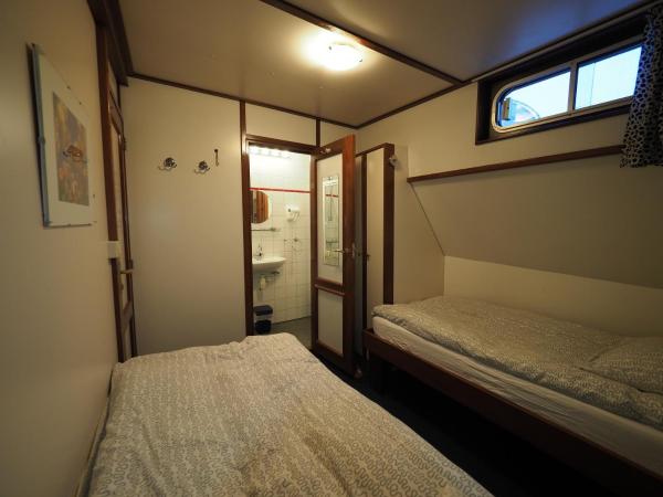 hotelboat Sarah Groningen : photo 10 de la chambre chambre lits jumeaux