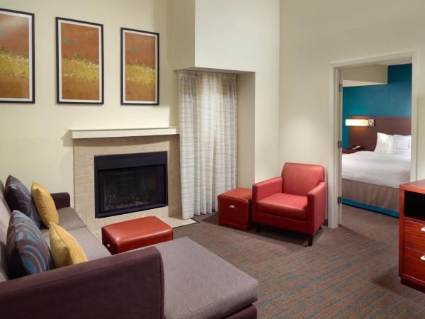 Residence Inn by Marriott Nashville Airport : photo 2 de la chambre suite 2 chambres