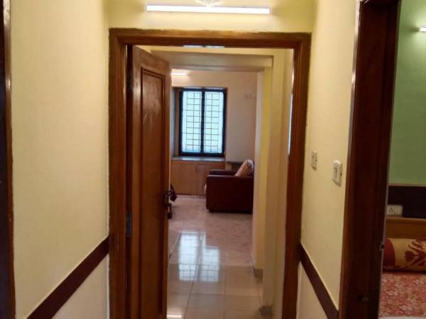 WISHTREE CORPORATE MENS DORMITORY FOR TECHIES AND Trainees : photo 4 de la chambre chambre triple avec salle de bains