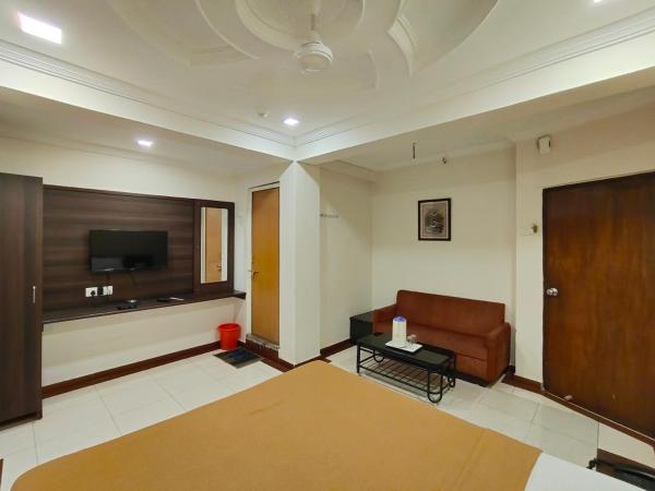 HOTEL PANETAR PALACE : photo 6 de la chambre chambre double supérieure