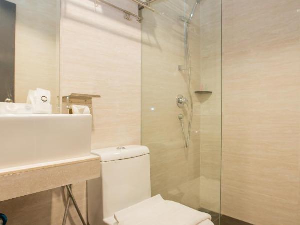 1 Hotel Signature : photo 1 de la chambre chambre lit king-size supérieure