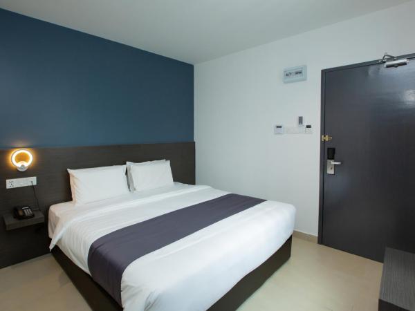 1 Hotel Signature : photo 6 de la chambre chambre lit king-size deluxe