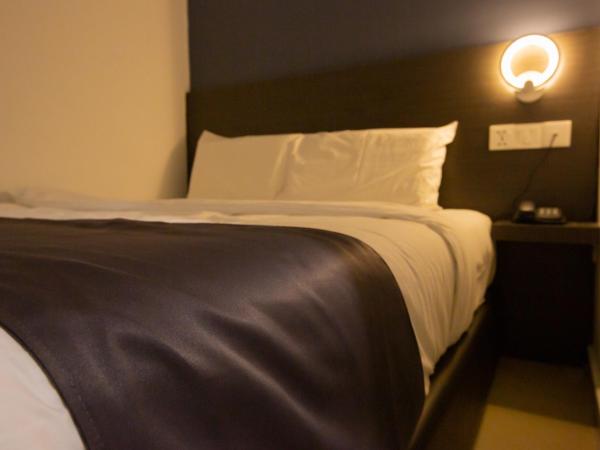 1 Hotel Signature : photo 6 de la chambre chambre lit queen-size deluxe