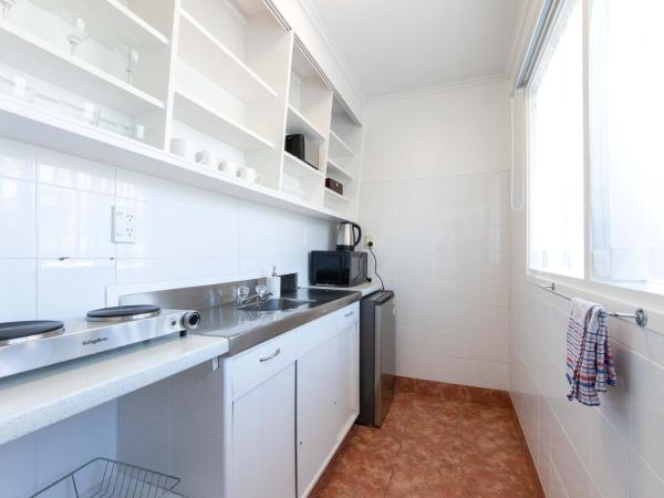 Aarangi Motel : photo 3 de la chambre appartement avec balcon