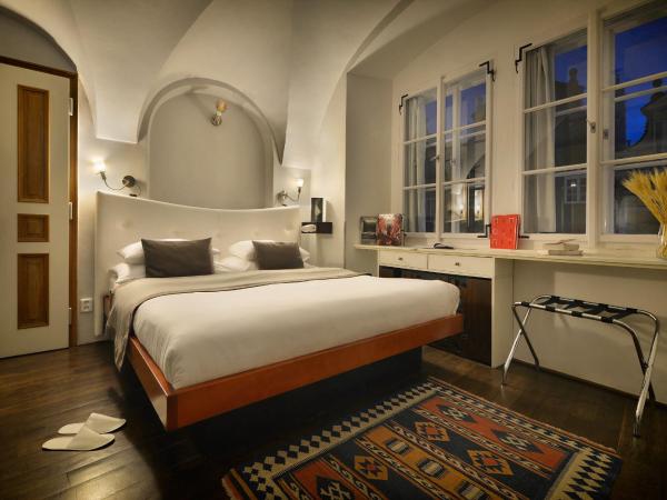 Design Hotel Neruda : photo 10 de la chambre chambre double de luxe design