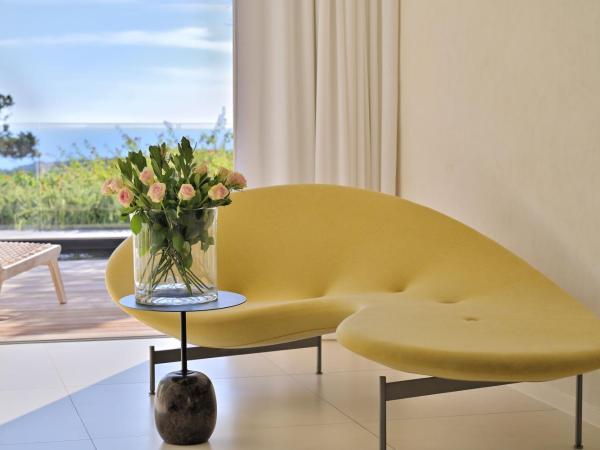 Hôtel Cala di Greco : photo 10 de la chambre suite signature 60 m² avec piscine privée et vue mer