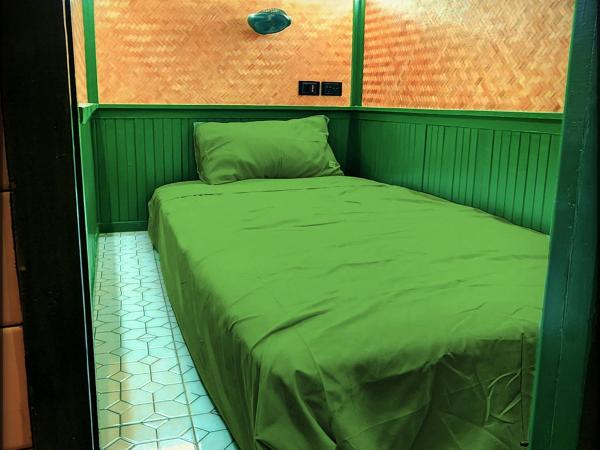 Jungle Fever Koh Chang : photo 3 de la chambre lit dans dortoir mixte de 8 lits