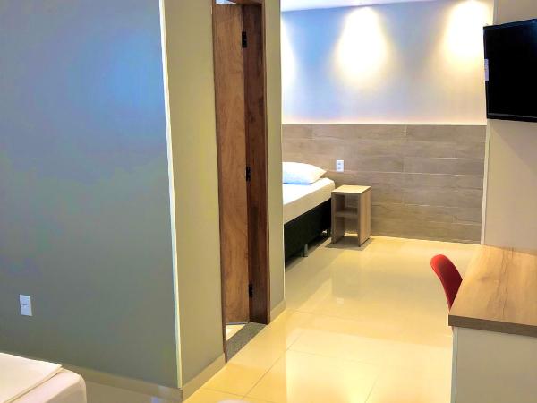 Mega Aeroporto Hotel Apenas 1 km de distância do Aeroporto de Fortaleza : photo 6 de la chambre chambre familiale