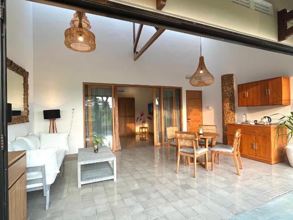 boutique villa jogja senang : photo 6 de la chambre suite