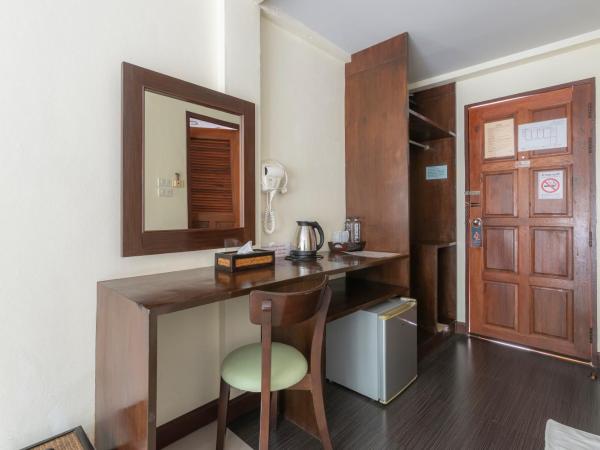 Manee Cool Mueang : photo 4 de la chambre chambre double deluxe
