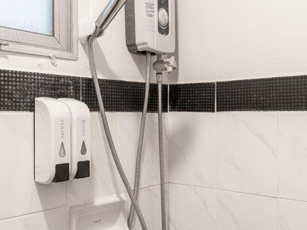 Manee Cool Mueang : photo 6 de la chambre chambre lits jumeaux standard