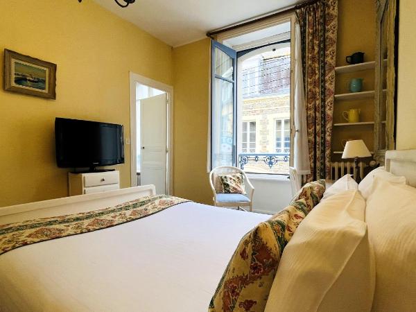 Hôtel-Restaurant Printania : photo 5 de la chambre chambre double ou lits jumeaux - vue sur rue