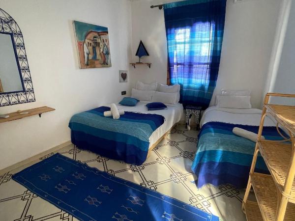 Dar El Hayet : photo 1 de la chambre chambre double ou lits jumeaux avec salle de bains