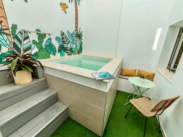 Casa 95 Sevilla : photo 3 de la chambre appartement avec piscine privée et terrasse
