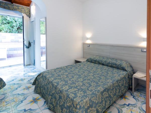 Hotel Da Maria : photo 5 de la chambre chambre double confort - lit d'appoint