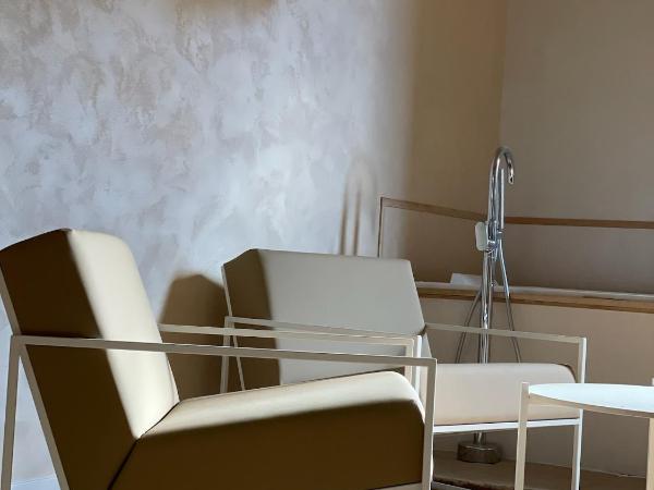 Mas Escala Suites & Spa : photo 8 de la chambre chambre double avec baignoire spa