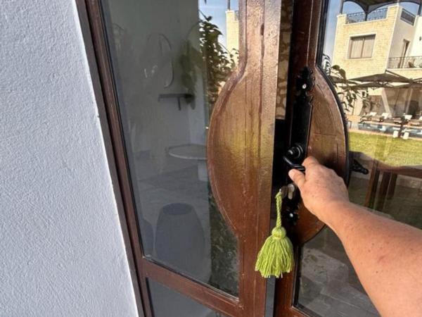 Cavanna Lodge : photo 3 de la chambre suite - vue sur piscine