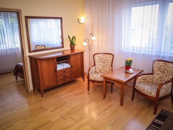 Hotel Uniwersytecki : photo 9 de la chambre chambre lits jumeaux standard