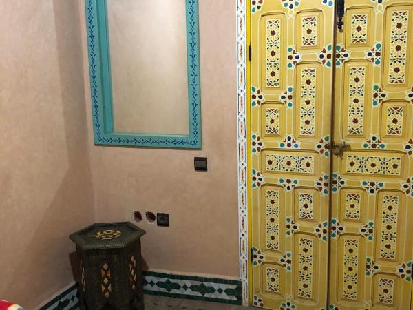Riad Razoli Sidi Fateh : photo 3 de la chambre chambre lits jumeaux