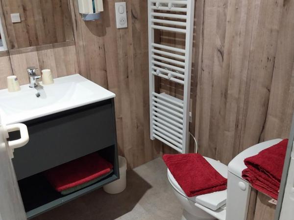 Hôtel Jean XXII : photo 2 de la chambre chambre lit king-size