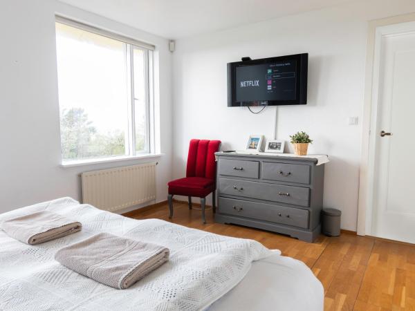 Blue House B&B : photo 7 de la chambre appartement 3 chambres