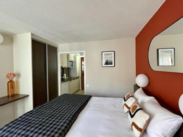 Résidence Les Baladines : photo 3 de la chambre chambre double ou lits jumeaux avec balcon