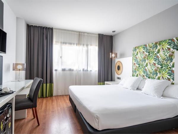 Vincci Málaga : photo 4 de la chambre chambre double ou lits jumeaux