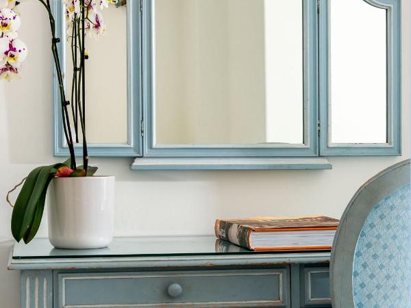 Hotel La Floridiana : photo 1 de la chambre chambre prestige - vue sur mer et terrasse