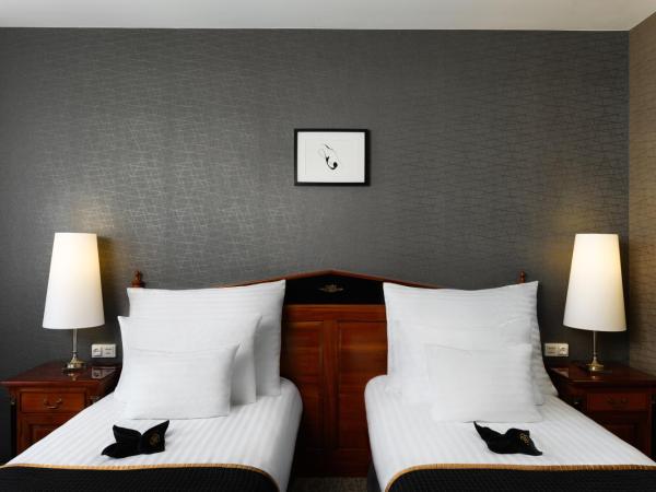 Hotel Divinus : photo 1 de la chambre chambre double/lits jumeaux supérieure