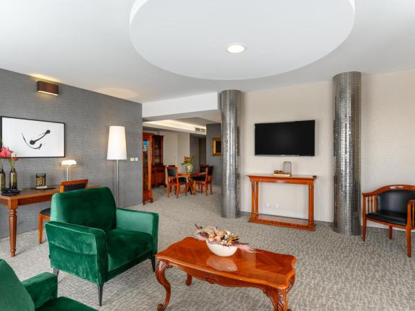 Hotel Divinus : photo 7 de la chambre suite royale