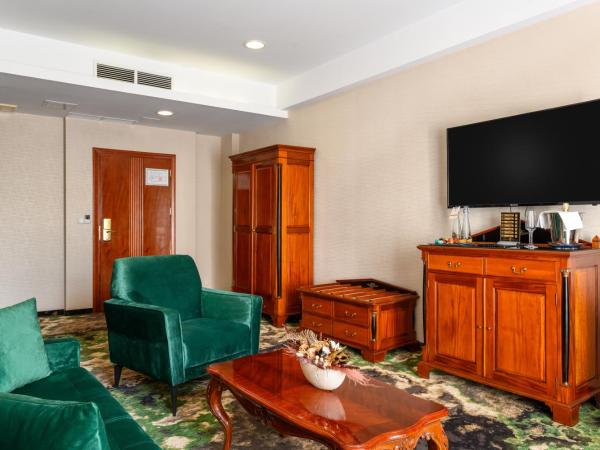 Hotel Divinus : photo 5 de la chambre suite romantique