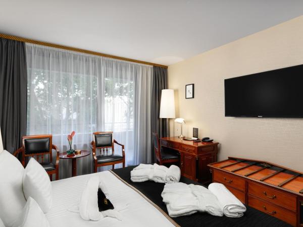 Hotel Divinus : photo 3 de la chambre chambre double deluxe avec balcon