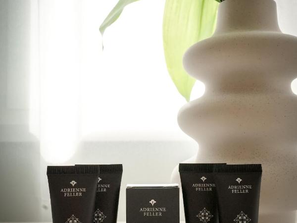 Queen's Court Hotel & Residence : photo 6 de la chambre suite familiale 2 chambres